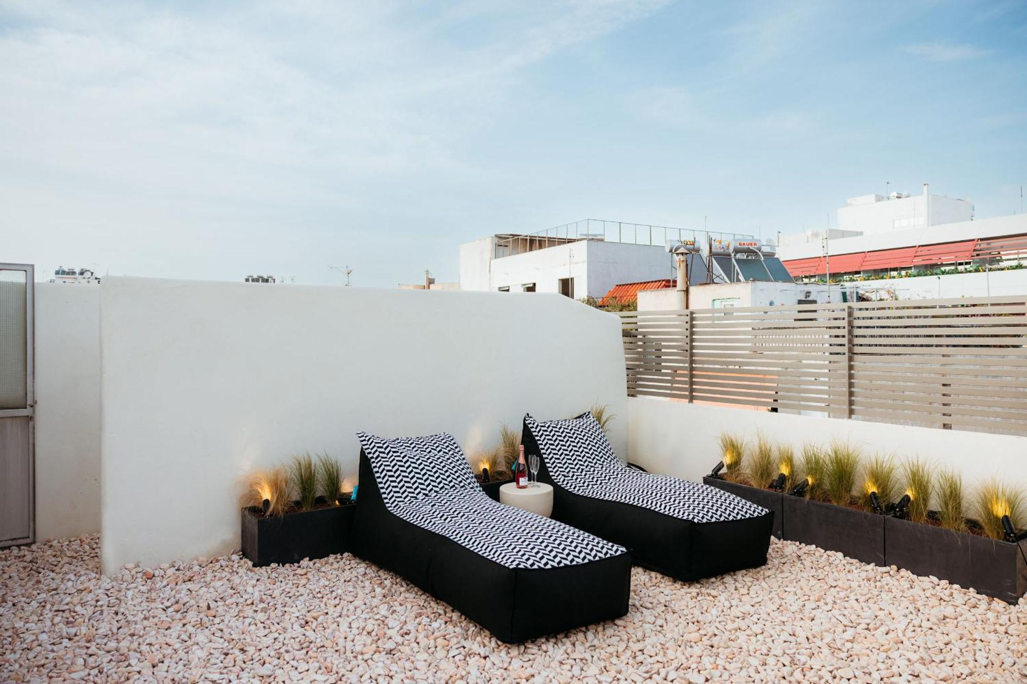 Num Suites & Lofts Athen Eksteriør bilde